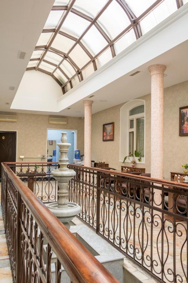 Karavan Street Hotel Tashkent Ngoại thất bức ảnh