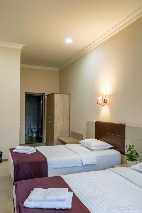 Karavan Street Hotel Tashkent Ngoại thất bức ảnh