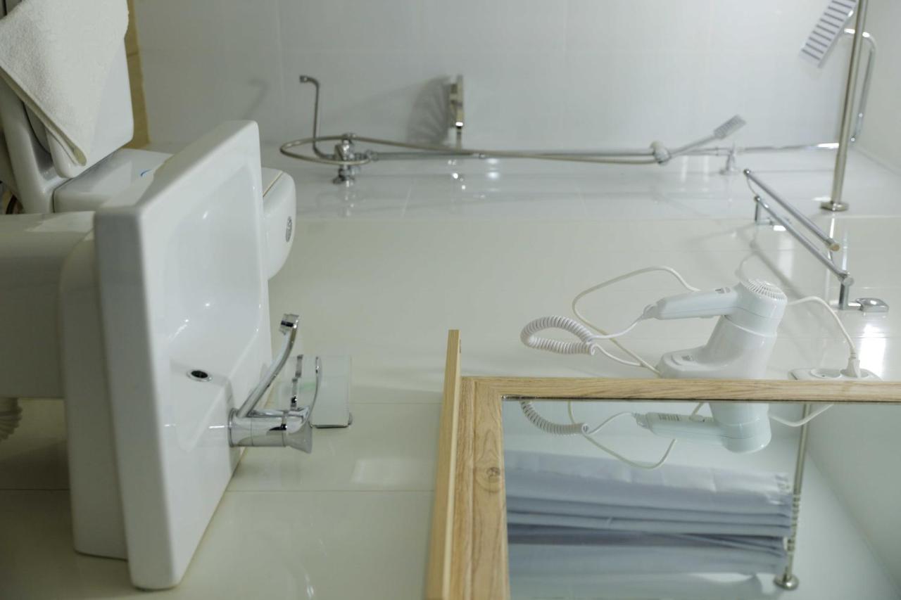 Karavan Street Hotel Tashkent Ngoại thất bức ảnh