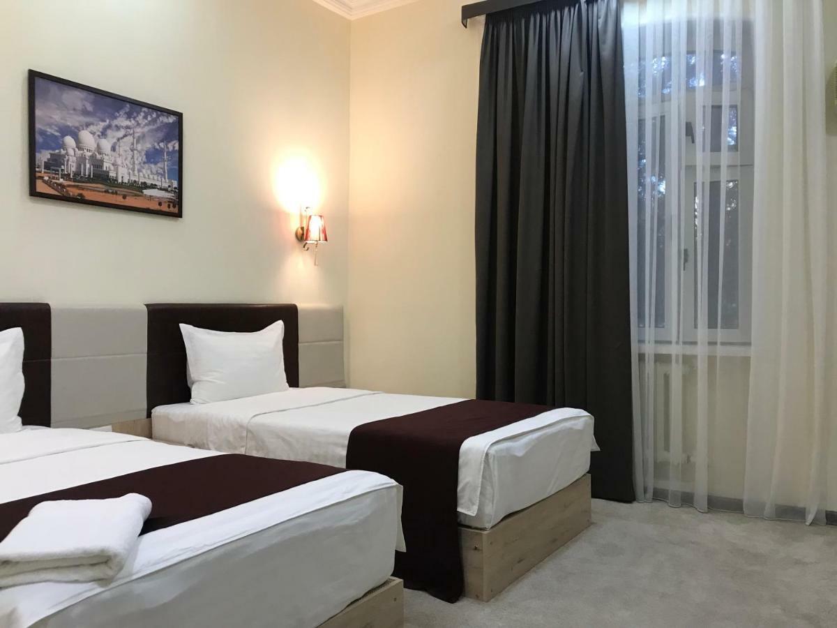 Karavan Street Hotel Tashkent Ngoại thất bức ảnh
